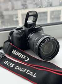 Canon EOS 700D  18-135 mm