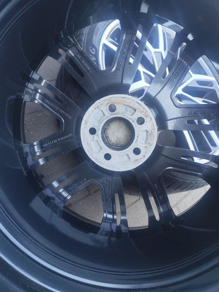 Koła aluminiowe OE Volvo POLESTAR+ 5x108 et50 19"8J