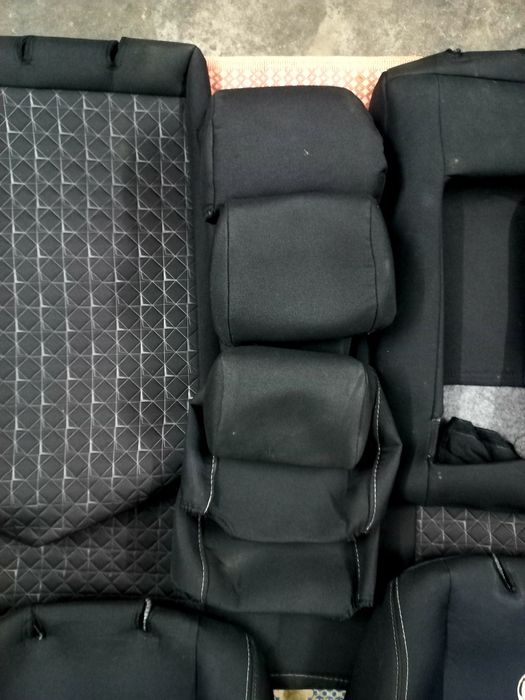 Чехлы,чохли модельные Mazda,мацда  3 BK 2003-2009 год в отличном состо