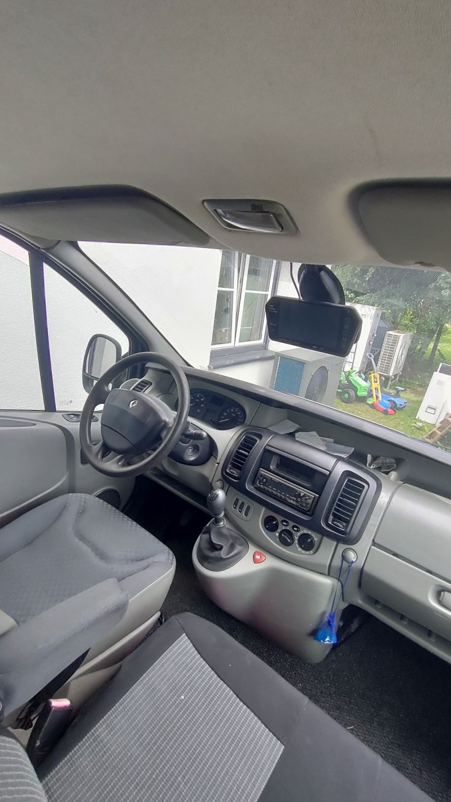 Renault Trafic 2.5 dCi 150KM Long