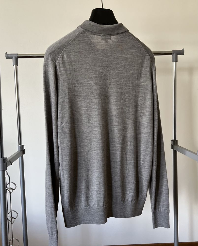 Uniqlo Extra Fine Merino Knitted Long-Sleeve Polo Shirt