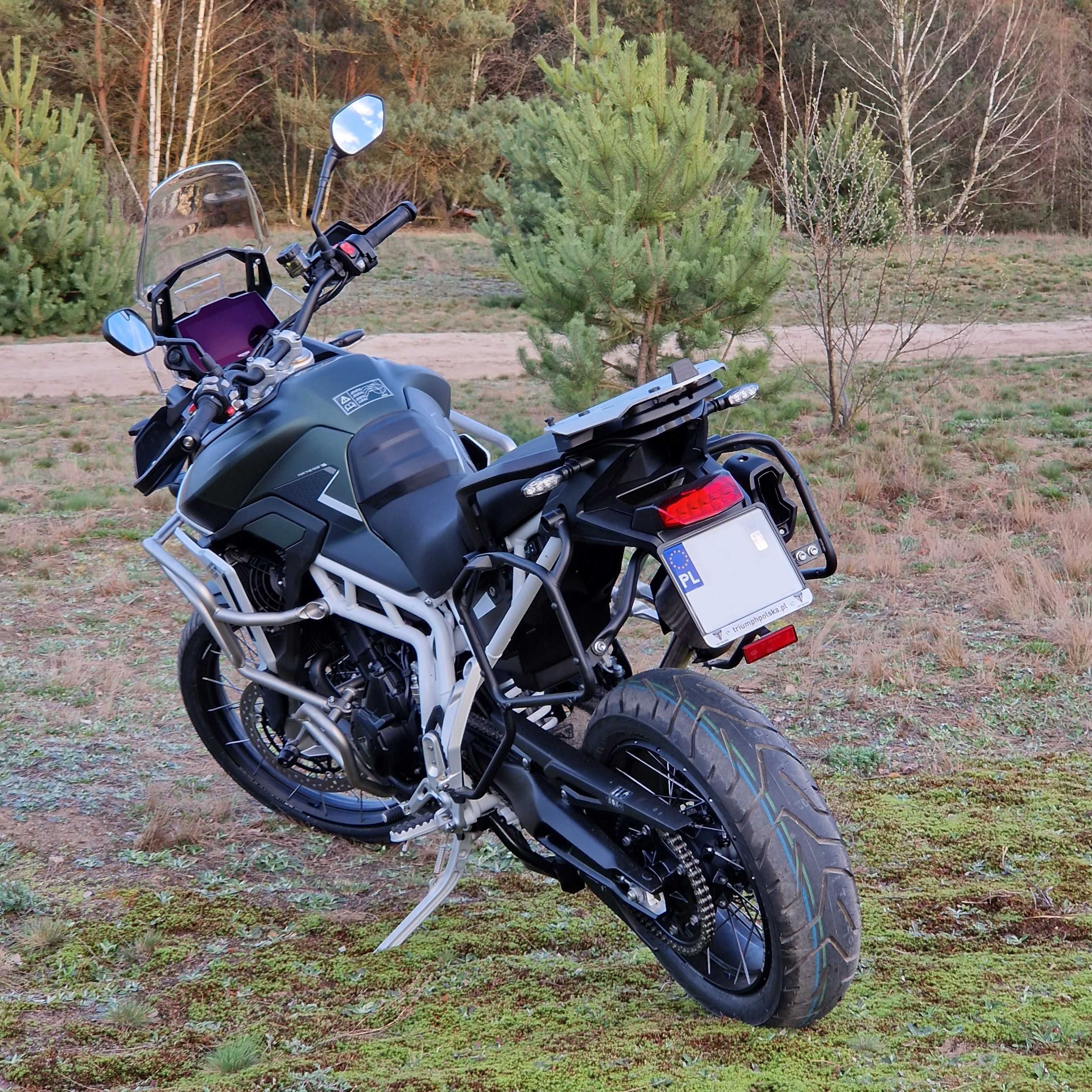 Wynajem wypożyczalnia motocykli NOWY 2024 Triumph Tiger Rally Pro 900