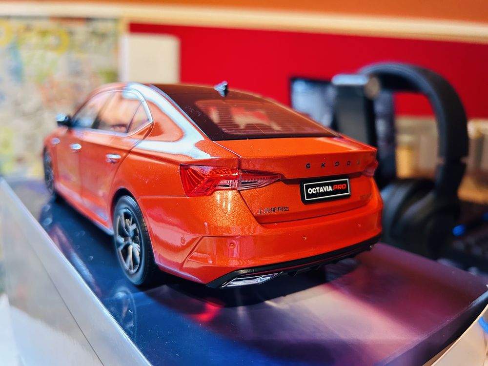 Model 1/18  Skoda Octavia ProStyle