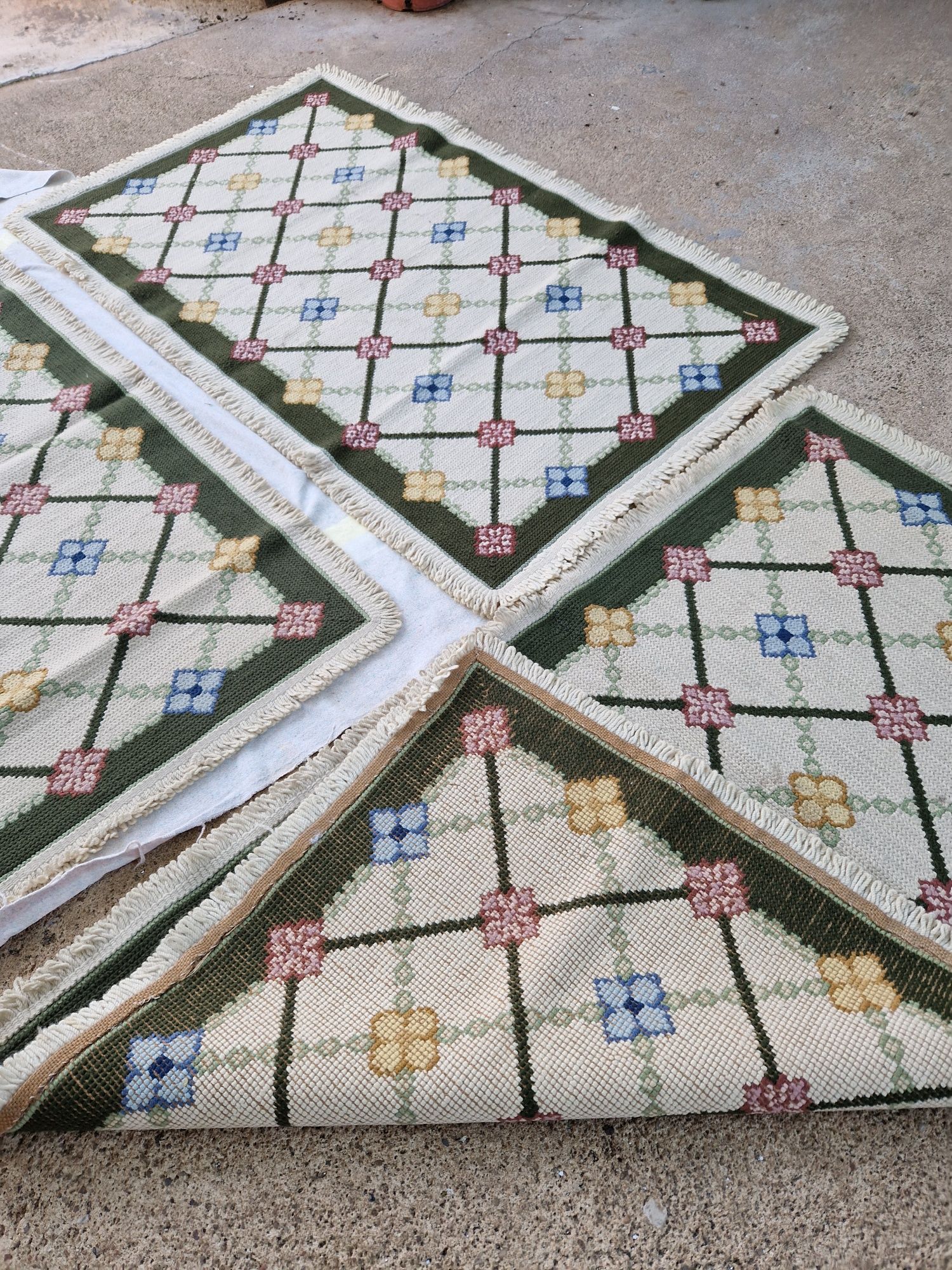 3 tapetes de Arraiolos
