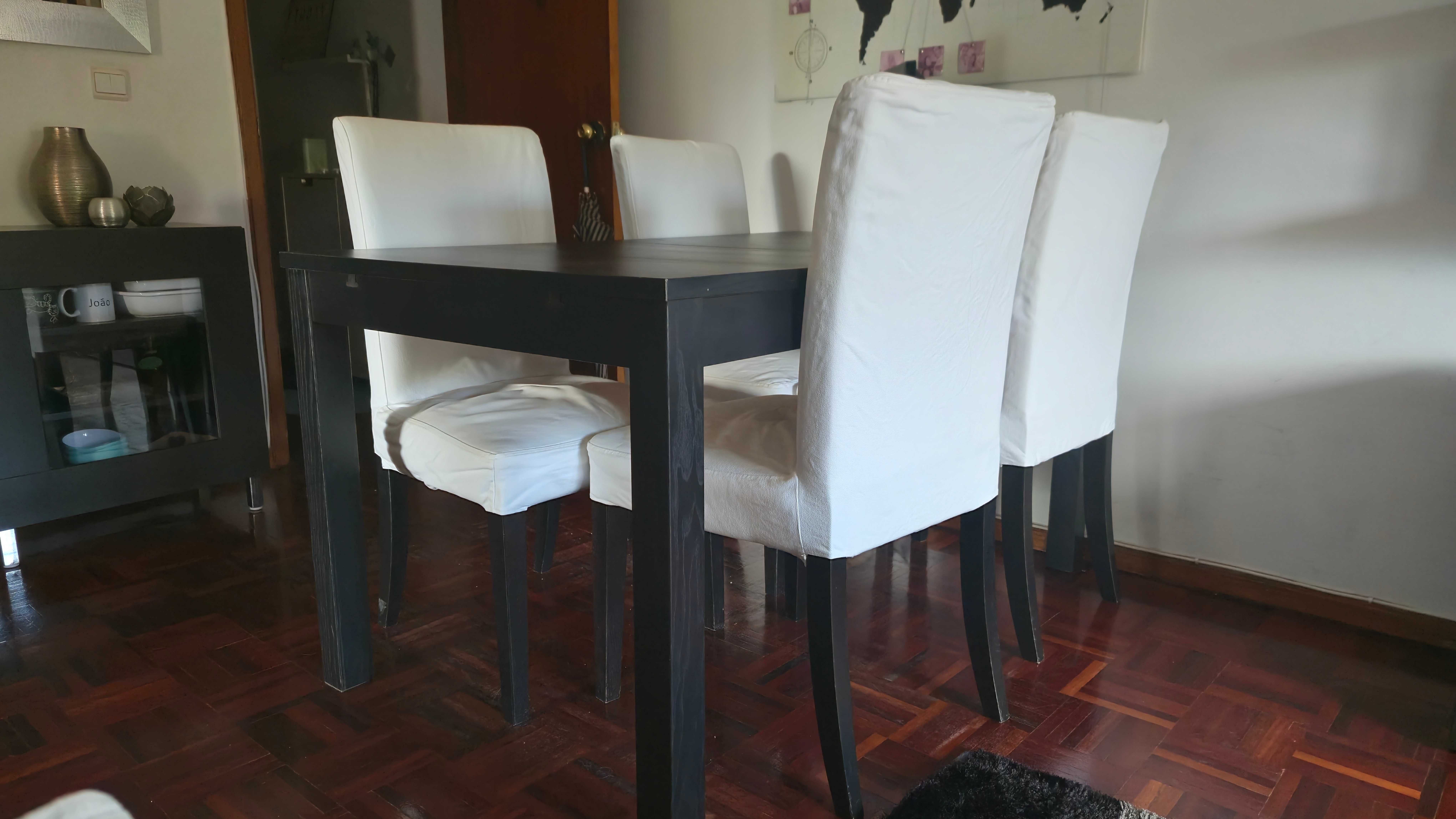 Sala e sala de jantar completa