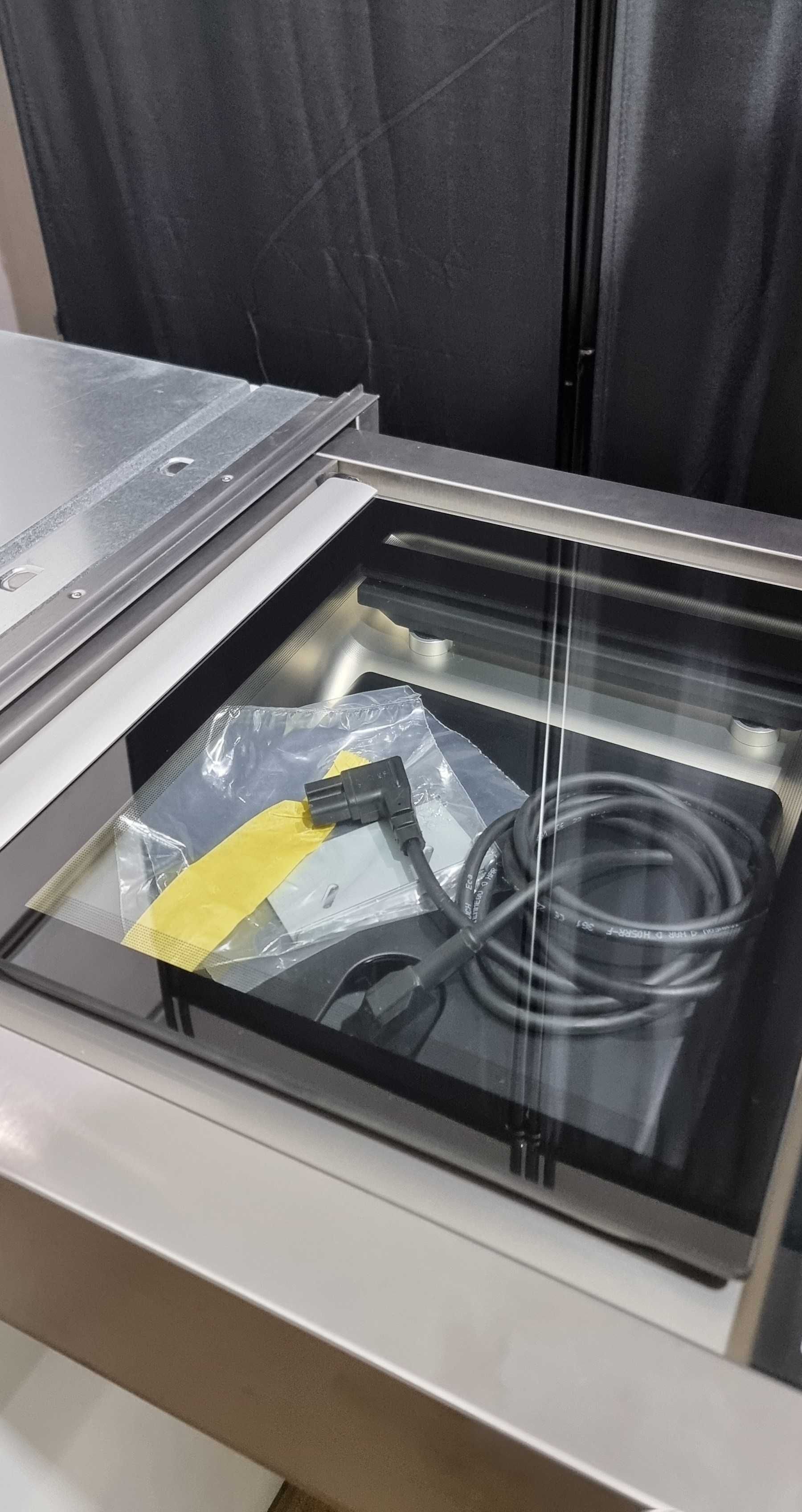 Szuflada do pakowania próżniowego Miele EVS 7010, Push2Open, wys.14cm