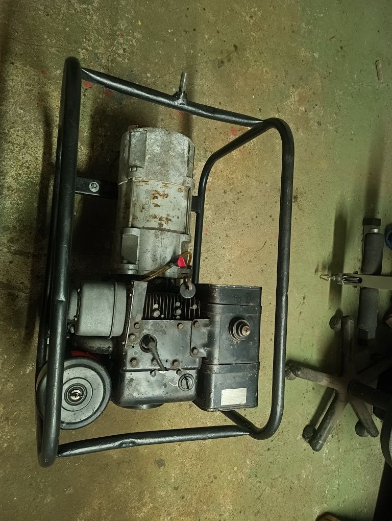 Agregat Prądotwórczy Bosch G6000