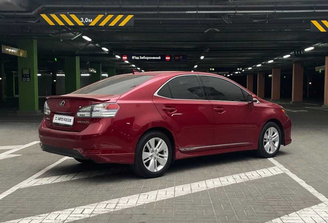 Гібридний Lexus HS250h 2010 року - Можлива розстрочка