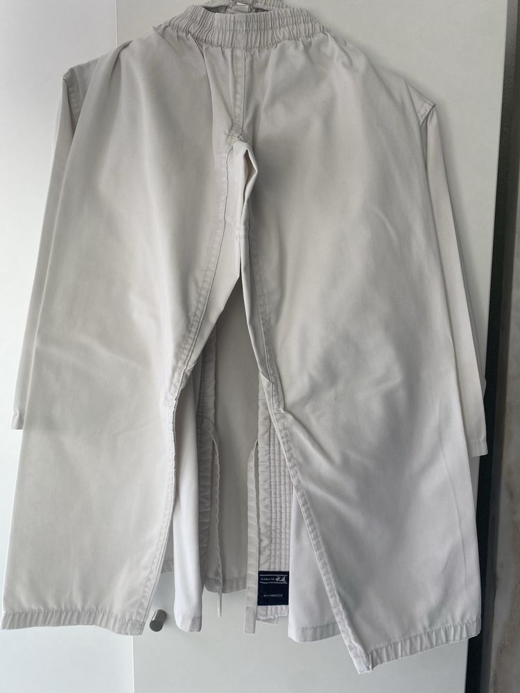 Fato branco karate