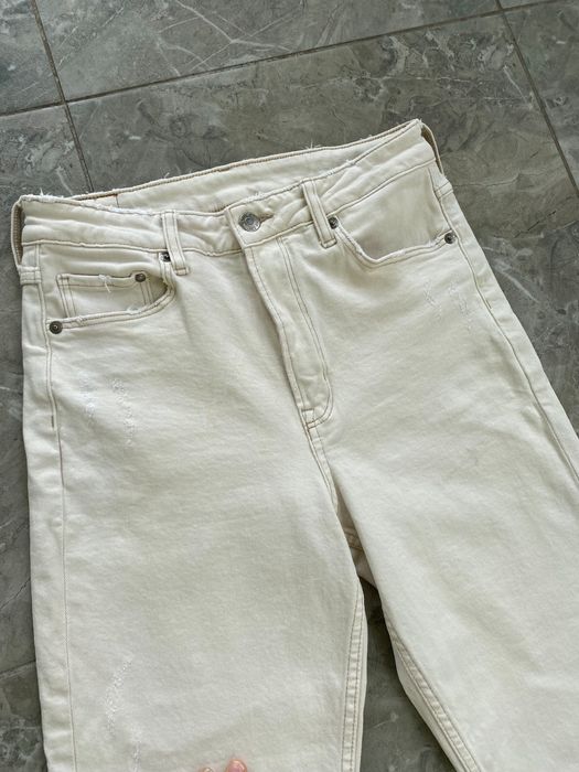 Джинси С-ка S 36/26 розмір мом бежеві молочні Slim Fit скіні жіночі