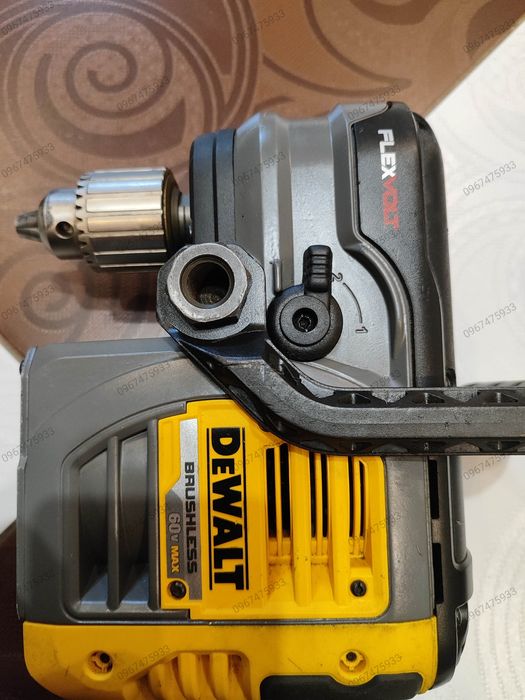 DeWalt DCD460  дрель девольт