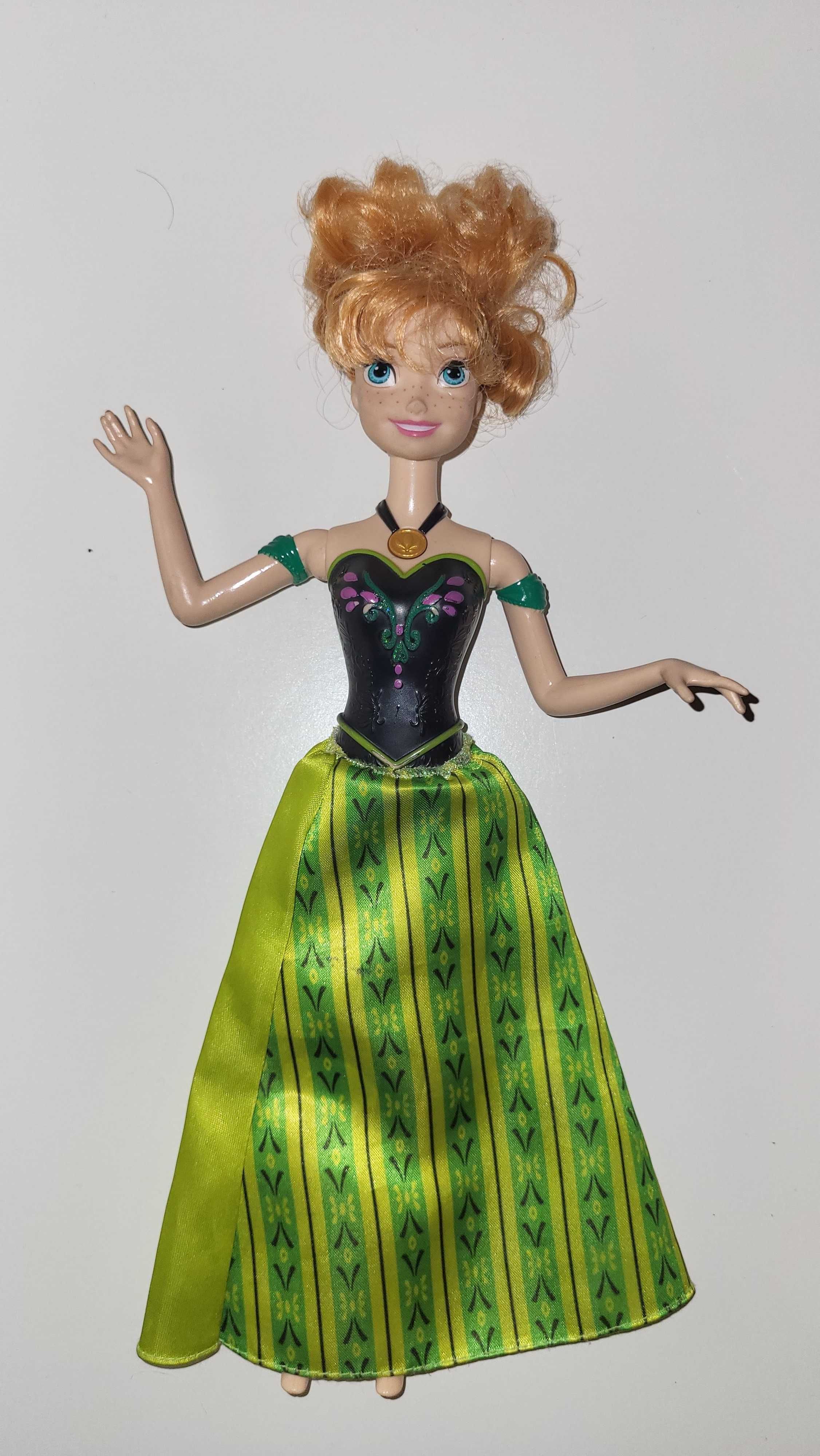 Disney Frozen śpiwająca lalka Anna Disney CJJ08