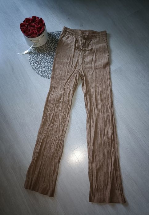 Spodnie na lato przewiewne Primark XS