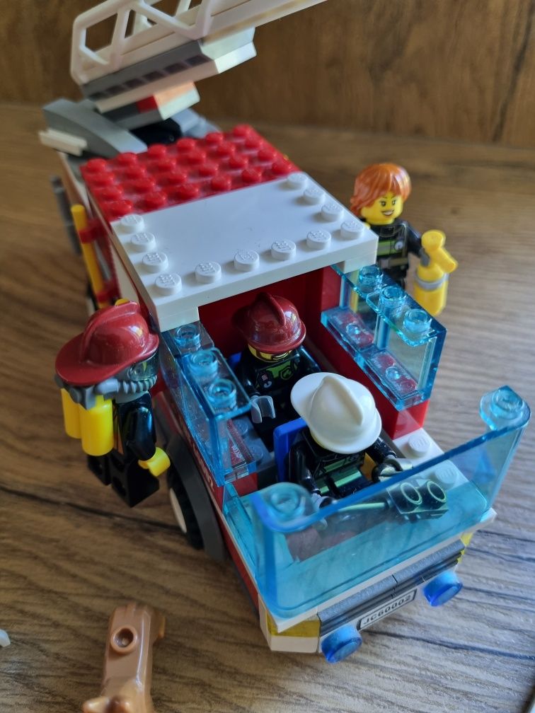 LEGO 60002 Wóz strażacki