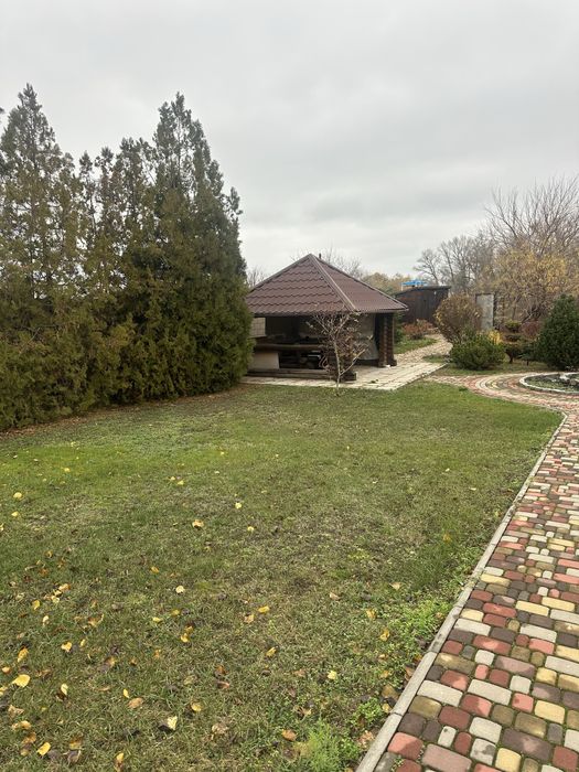 Продаж будинка в екологічному місті