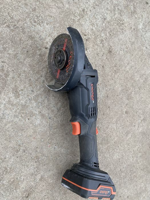 Оренда Акумуляторна шліфмашина Dnipro-M DGA-201