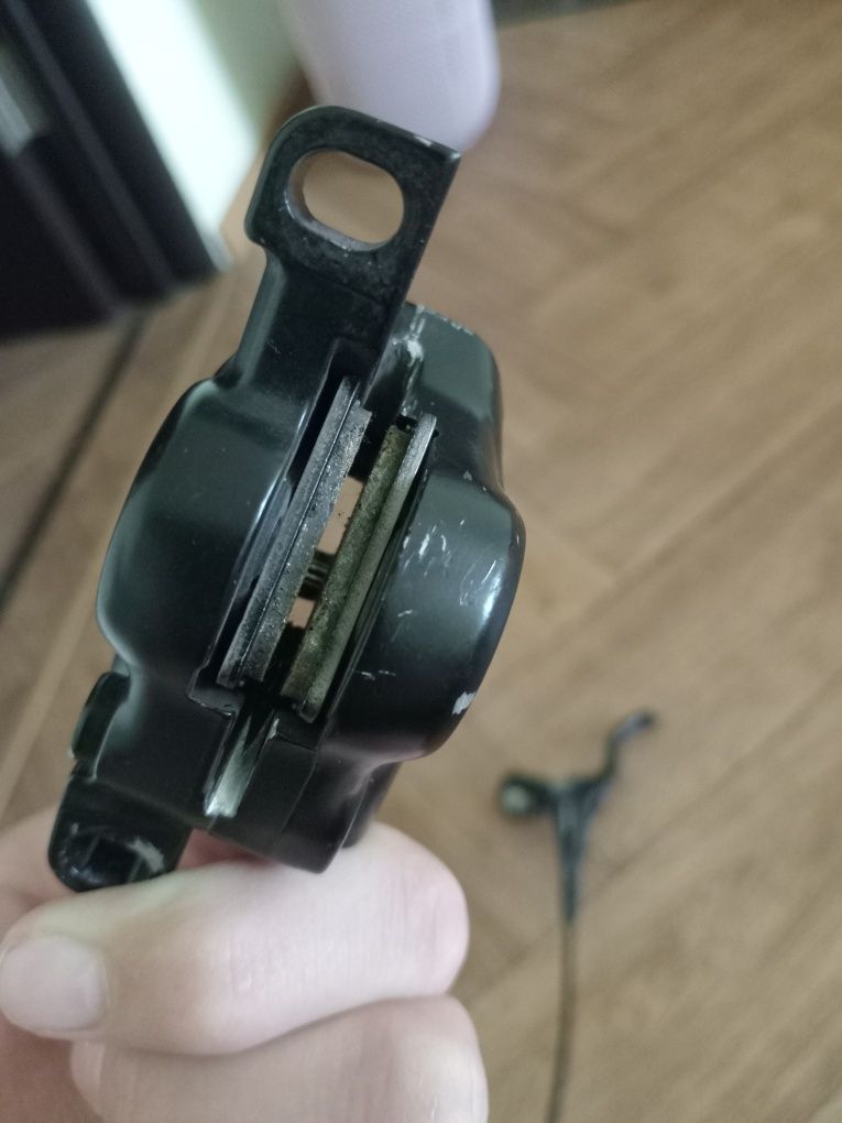 Тормоз Shimano m396