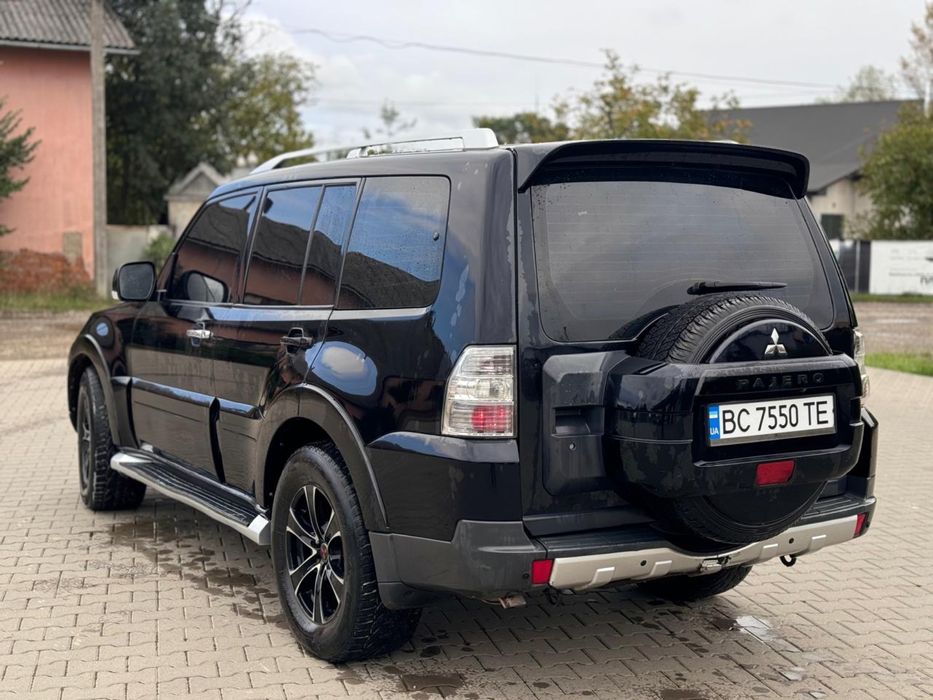 Mitsubishi Pajero Wagon