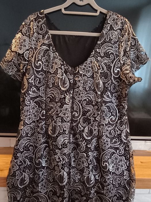 Шикарна сукня святкова