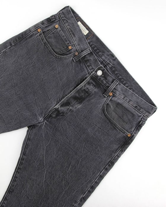 LEVI’S чоловічі сірі джинси 501 Slim Taper. (33/32)