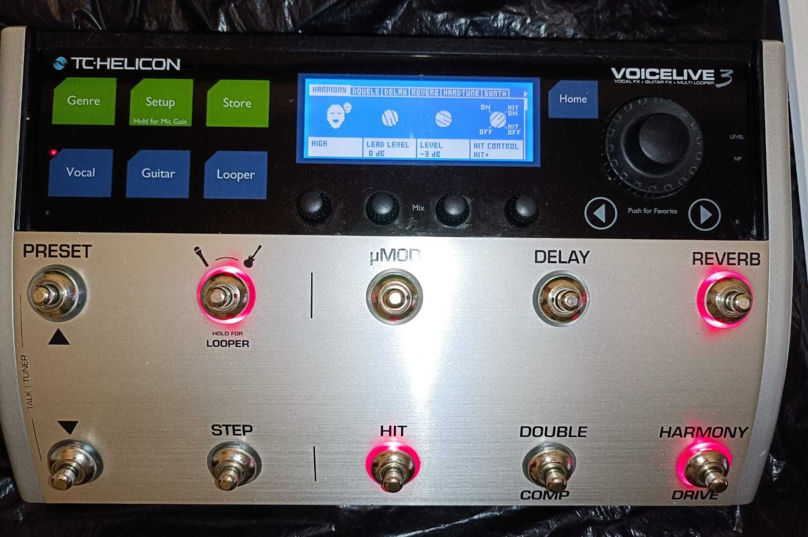 TC Helicon Voicelive 3 ведущий вокальный процессор.