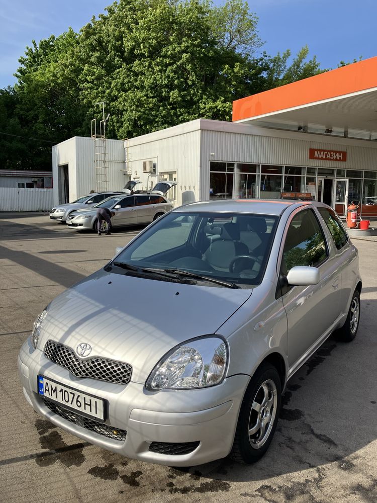 Toyota Yaris 2005