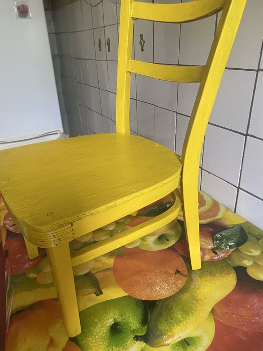 Детский деревянный стульчик