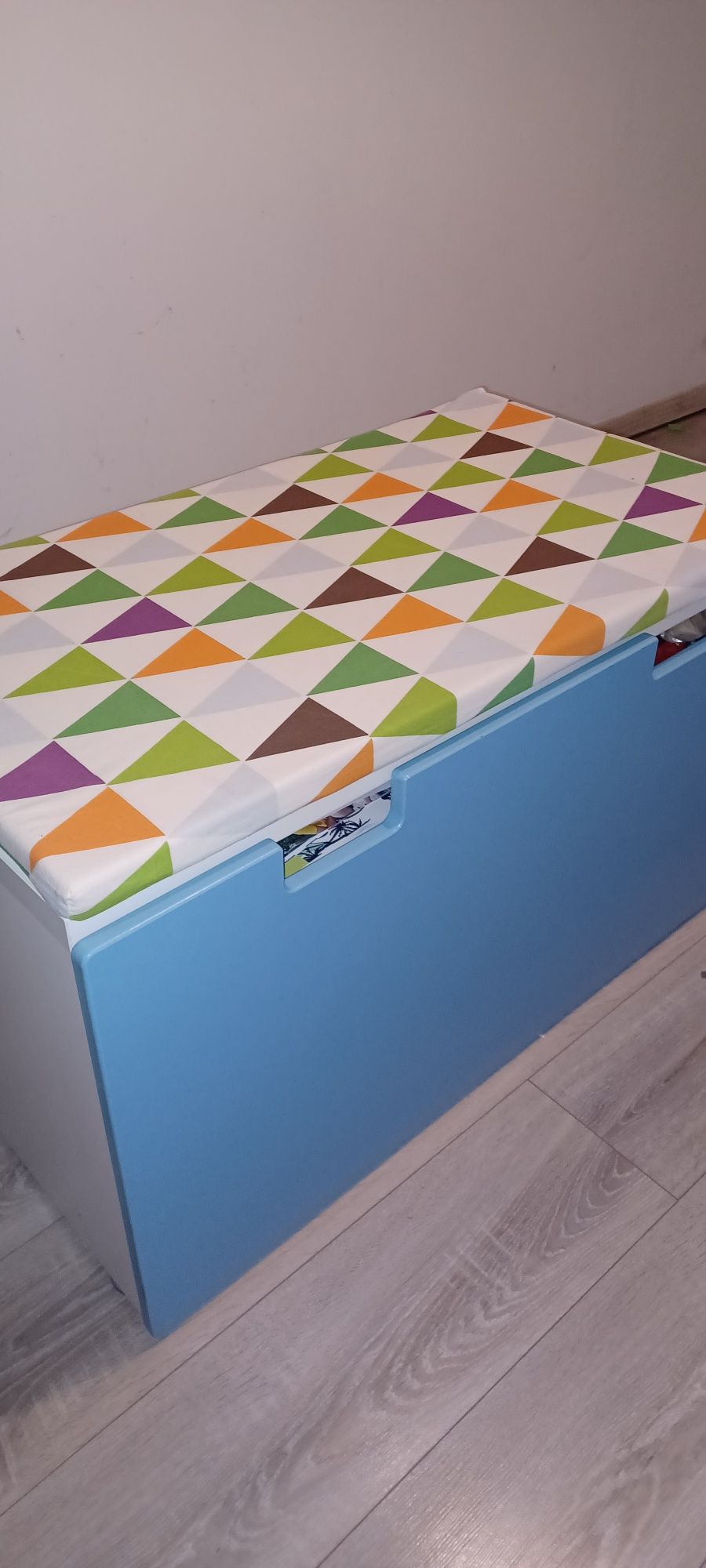 Skrzynia/Ławka/Schowek Ikea Stuva biało-niebieska