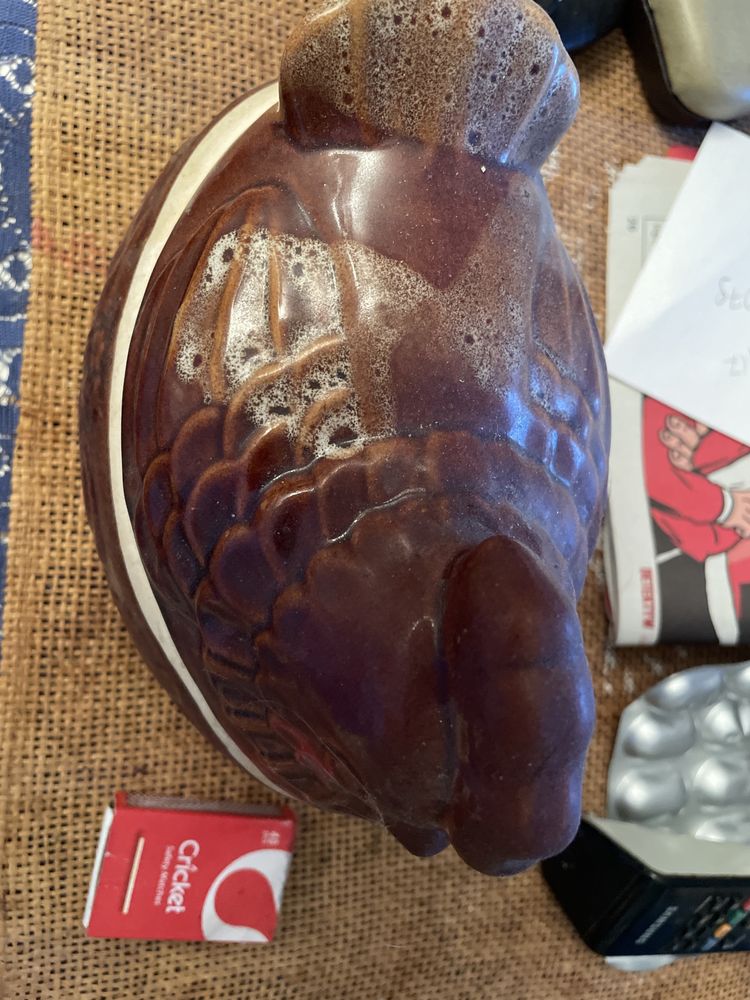 swiateczna kurka ceramiczna na potrawy