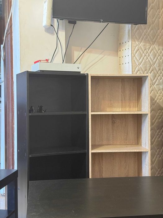 Mesinhas de centro e armário multiuso