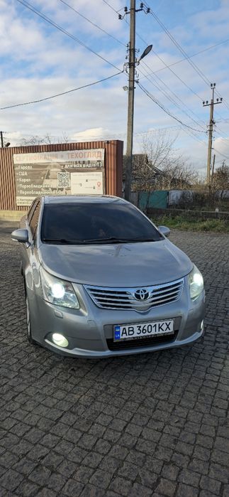 Продам Тойота авенсіс 2009р 2.0тді