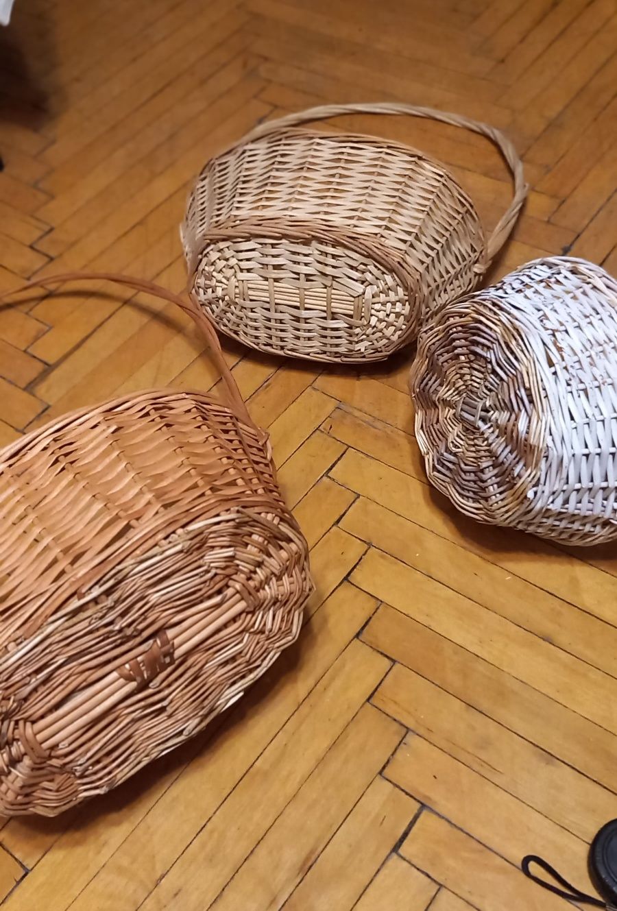 Корзины плетеные из лозы б/у