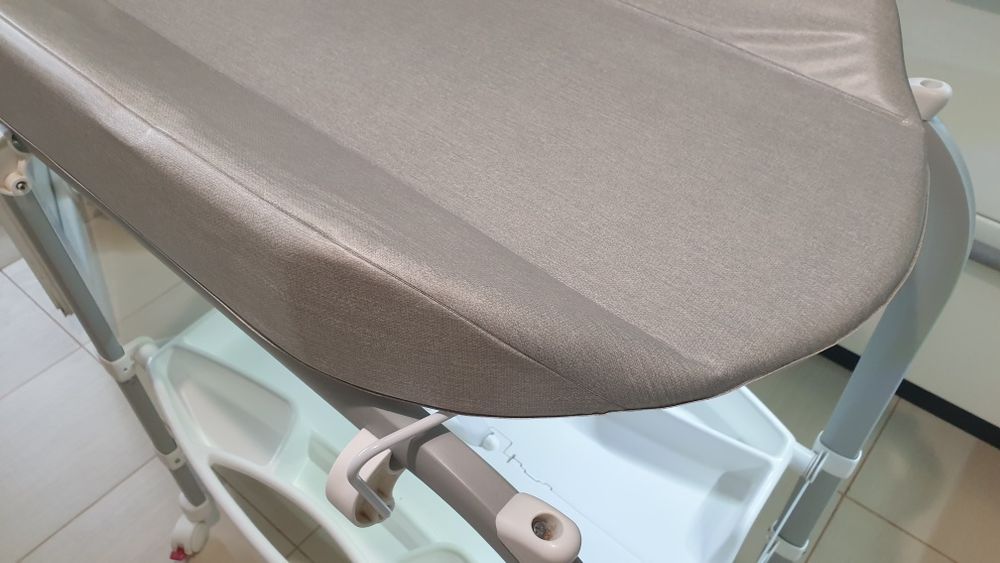 Продам пеленальний столик з ванночкою CAM CAMBIO