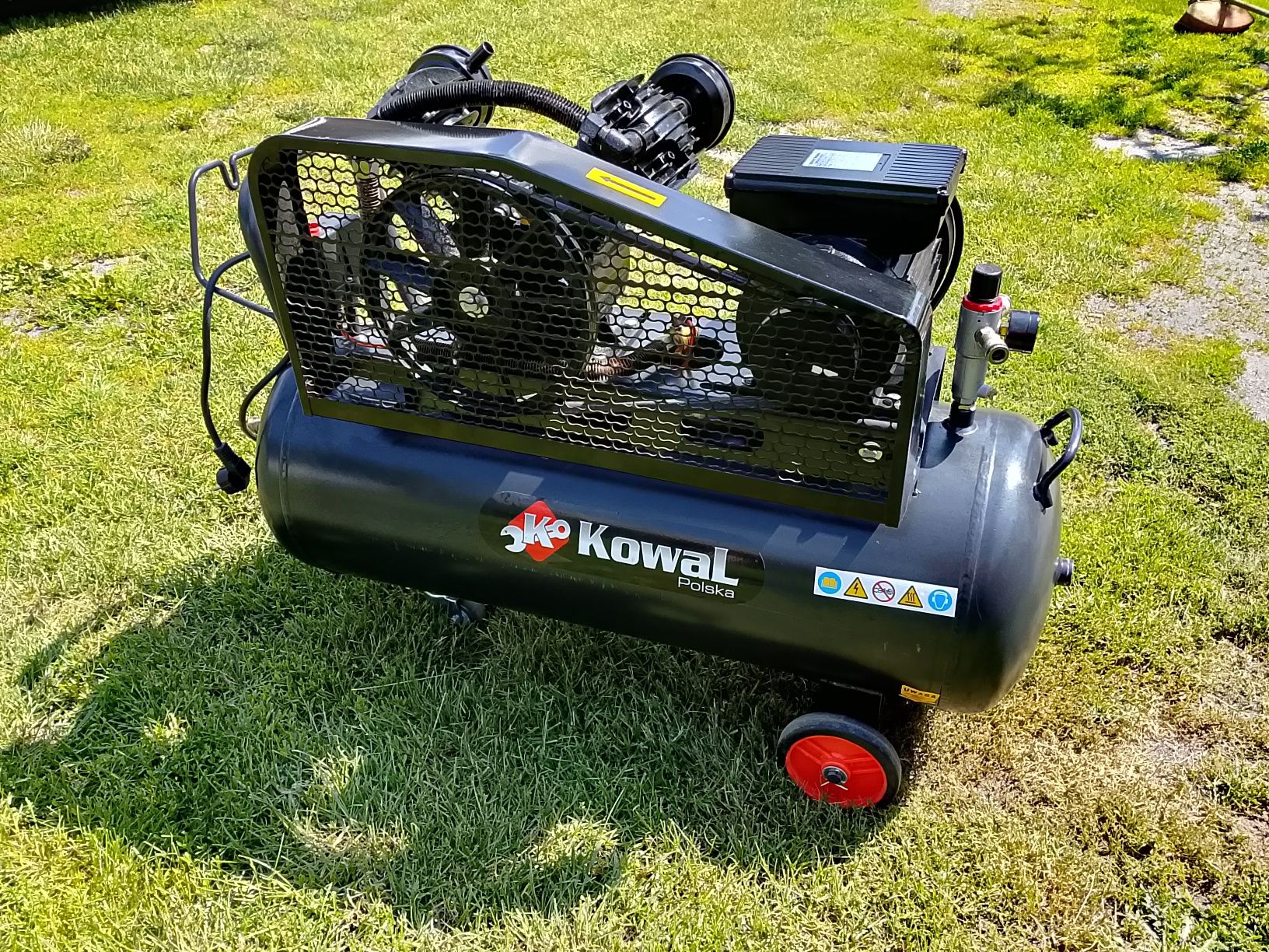 Kompresor Kowal 650l/min butla 100 litrów 230v