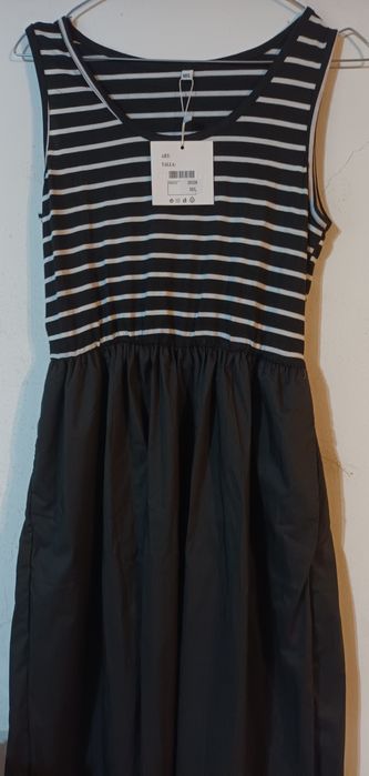 Vestido preto e branco