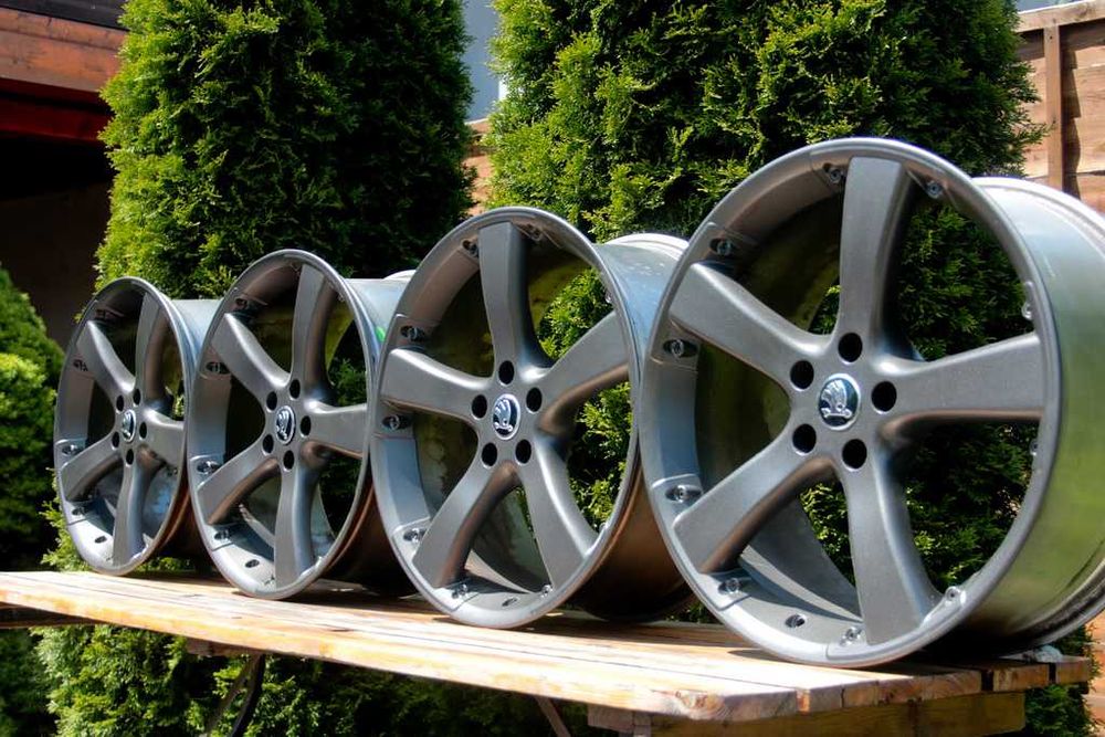 5x112 19 cali Skoda Octavia Superb Grafit JAK NOWE