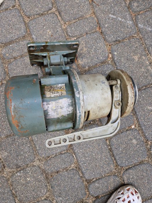 Silnik Besel BZTe032i/S  220/380 V  0,25 kW
