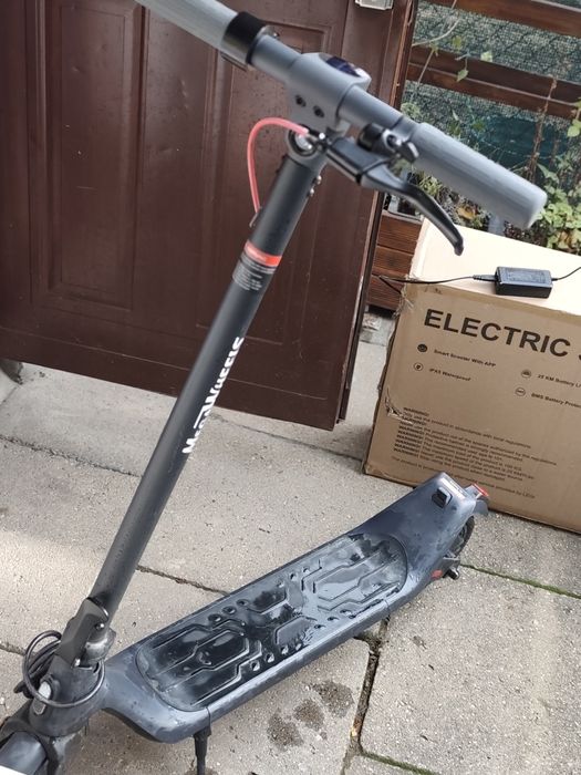 Hulajnoga Elektryczna MEGAWHEELS 350W 9"  120KG 20