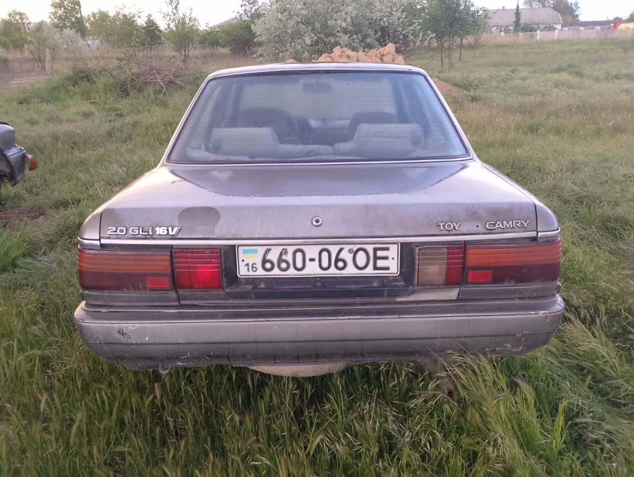 Toyota camry sv21