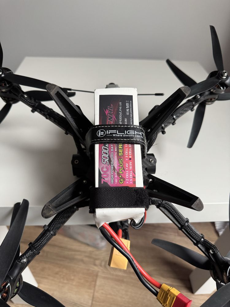 Cinelifter FPV Shendrones Thicc 2.1 7,5” oktokopter