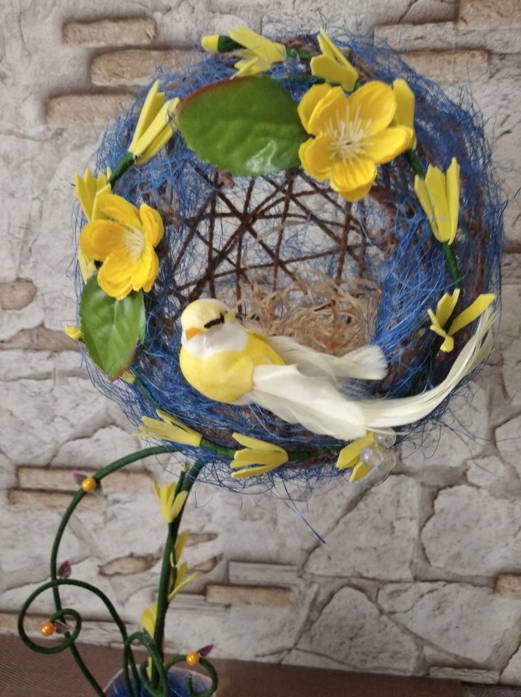 Весняна пташка в гнізді, пасхальний декор, поробка,топіарій