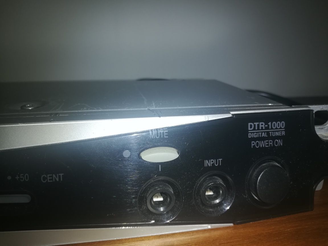 Tuner Korg dtr 1000