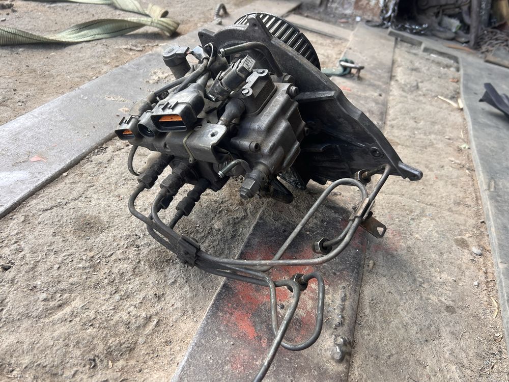 ТНВД  паливний насос Hyundai H1 2005