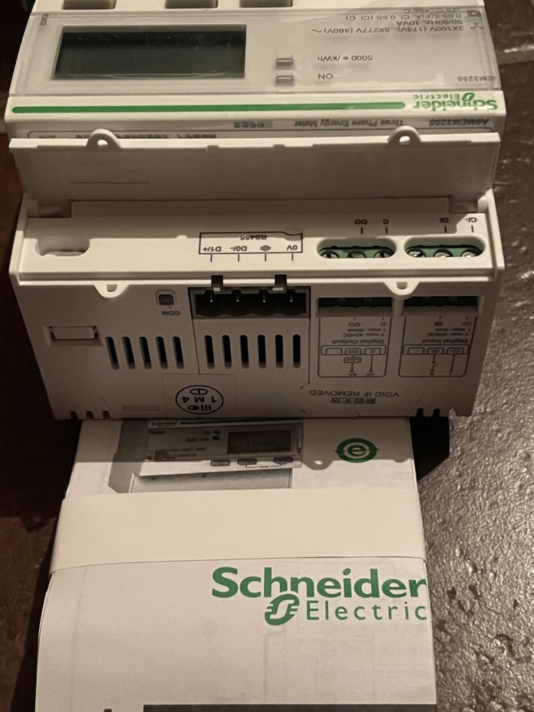 Miernik energii elektrycznej trójfazowy Schneider A9MEM3255 NOWY