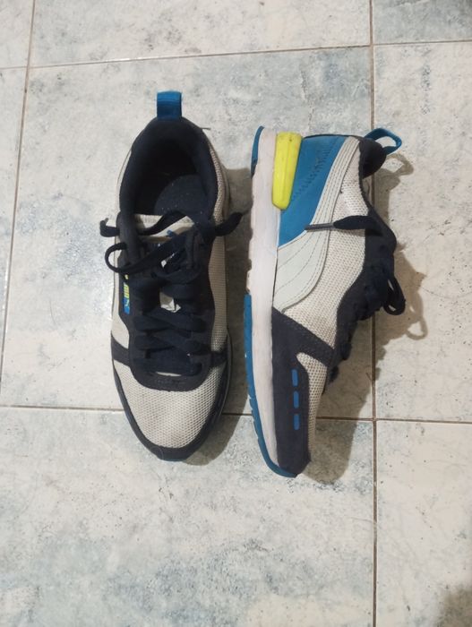 Sapatilhas para crianças Puma R78