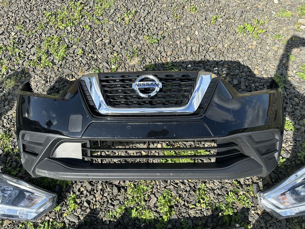 Кришка багажника Nissan Kicks 2018-2020 / Ніссан Кікс
