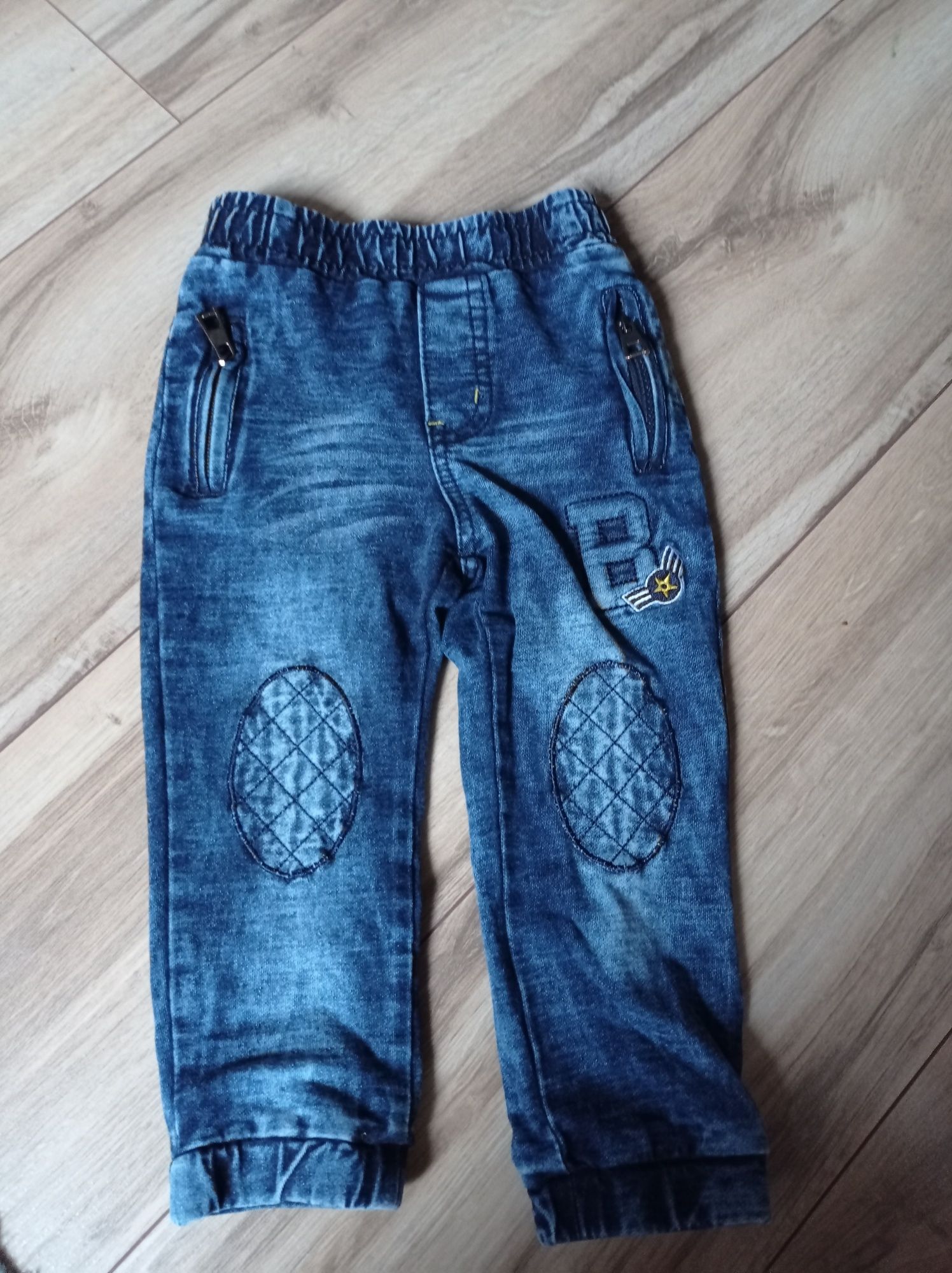 Piękne spodnie jeansowe 86 happy hause ozdobne zamki