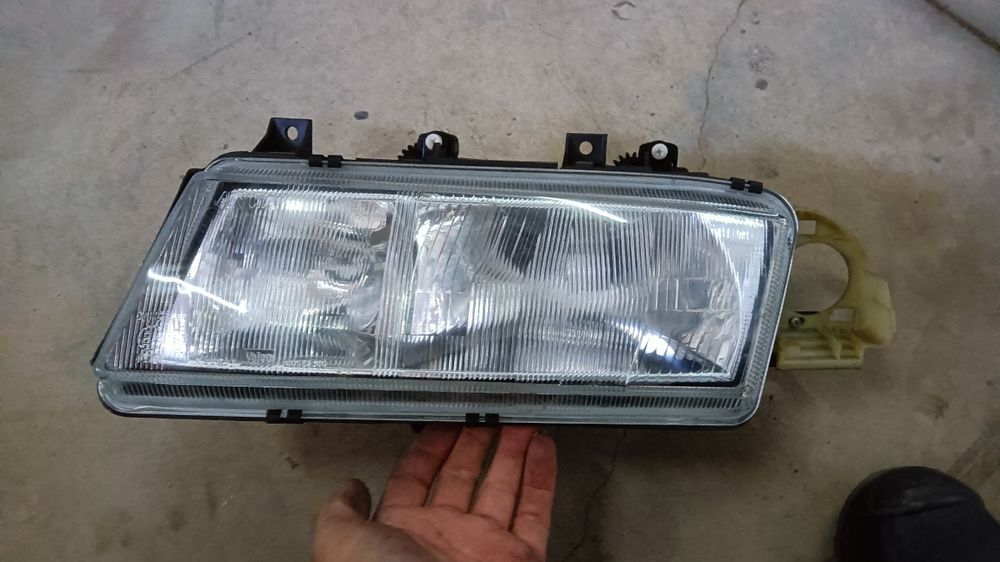 Ótica Lancia delta farol original óptica esquerda