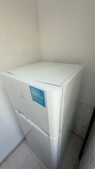 Geladeira Indesit