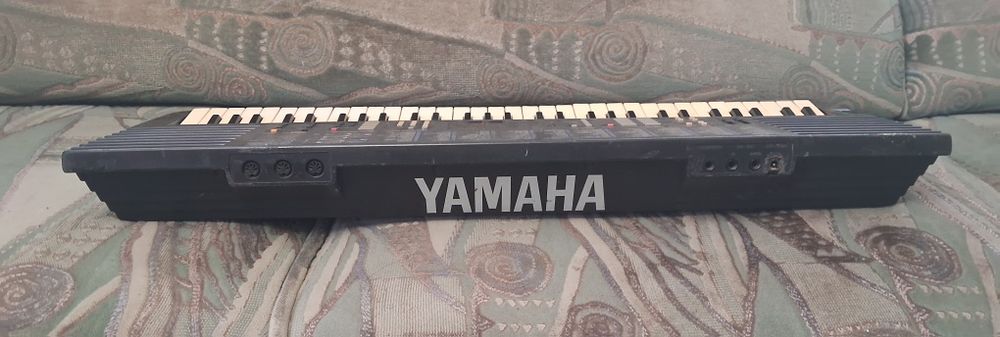 Yamaha PSS-680. Легендарный синтезатор в рабочем состоянии 1985г.